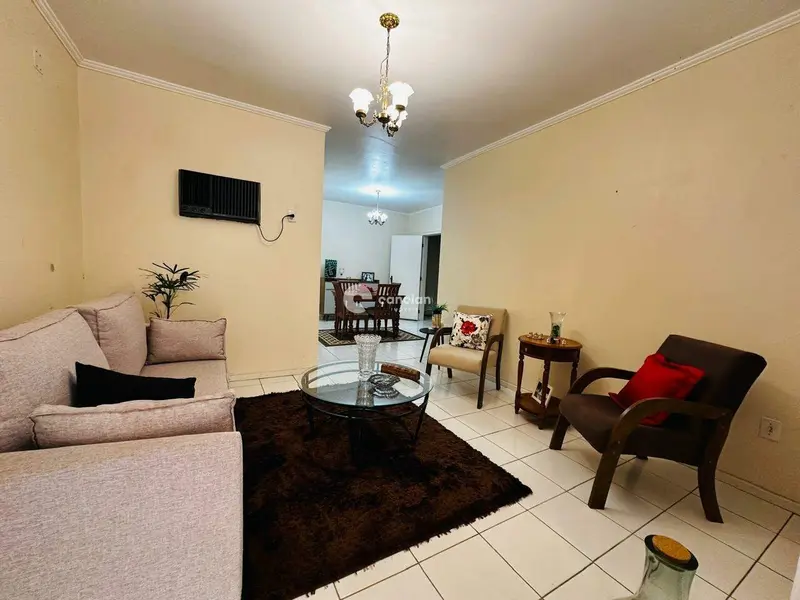 Casa à venda no São José: 