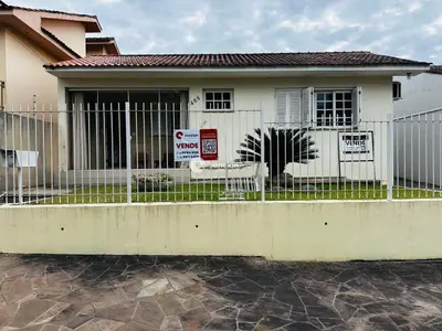 Casa à venda no São José: 