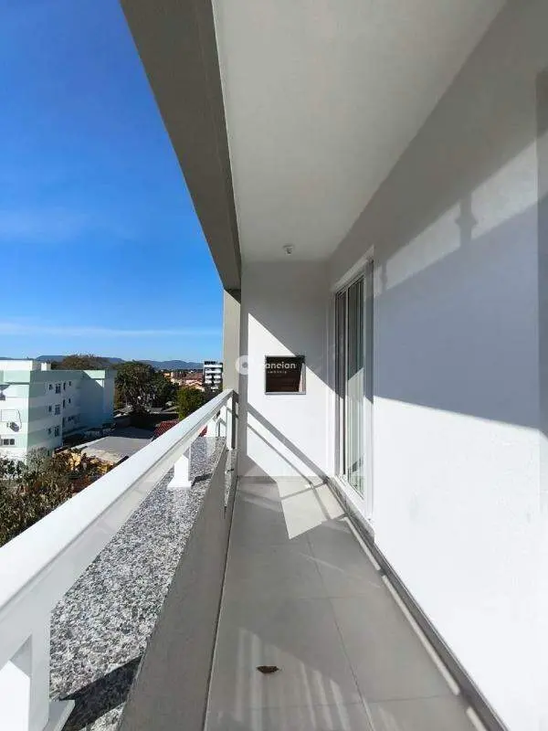 Apartamento à venda no Camobi: 
