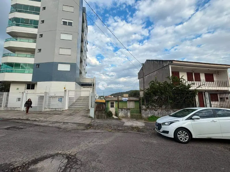 Casa à venda no Nonoai: