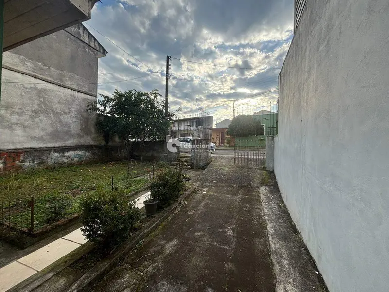 Casa à venda no Nonoai: