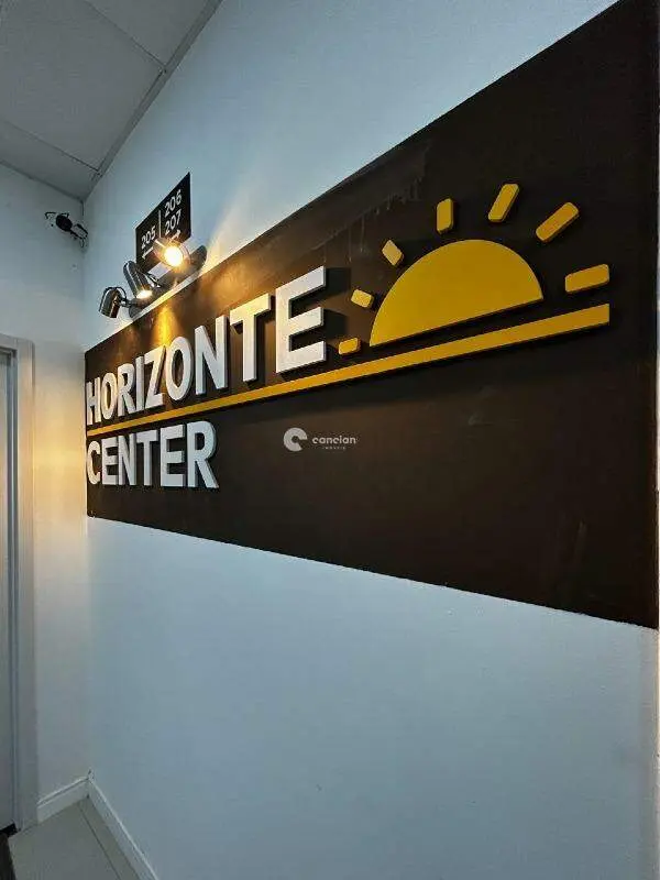 Sala Comercial para aluguel no Camobi: 