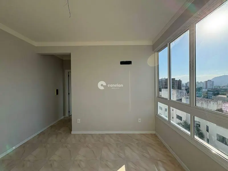 Apartamento à venda no Menino Jesus: 