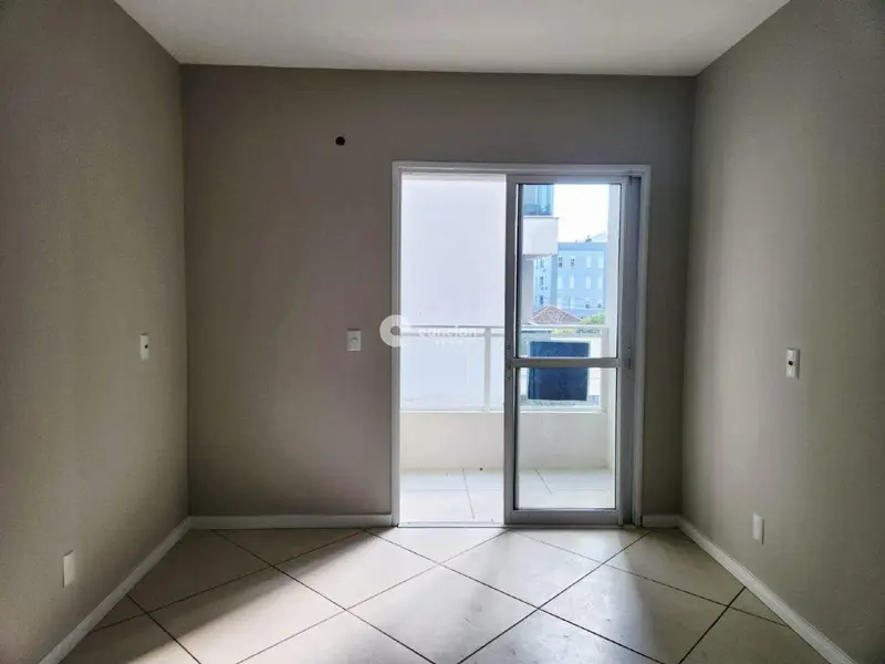 Apartamento à venda no Camobi: