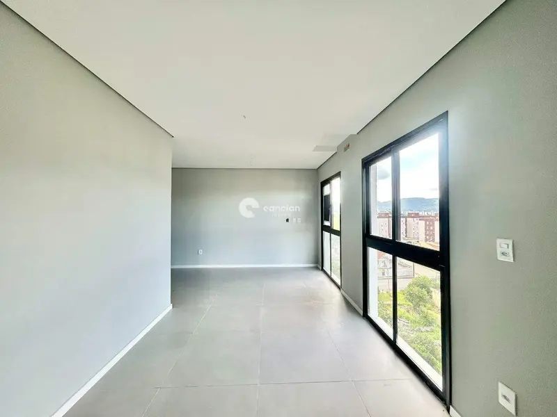 Apartamento à venda no Camobi: