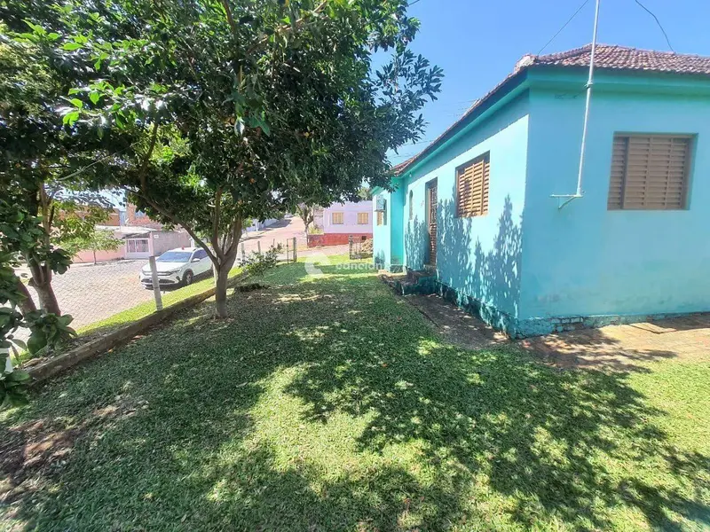 Casa à venda no Centro: 