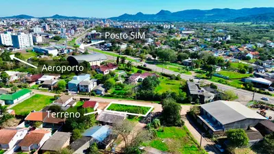 Terreno à venda no Camobi: 