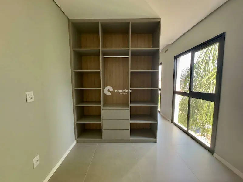 Apartamento à venda no Camobi: 