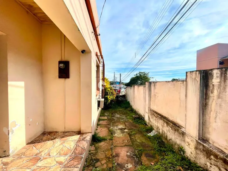 Casa à venda no Centro: