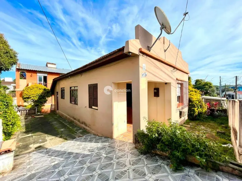 Casa à venda no Centro: