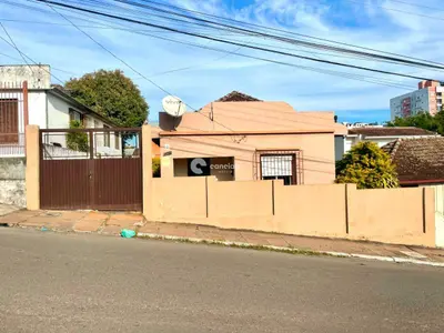 Casa à venda no Centro: 