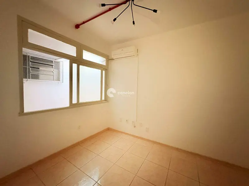 Sala Comercial à venda no Centro: