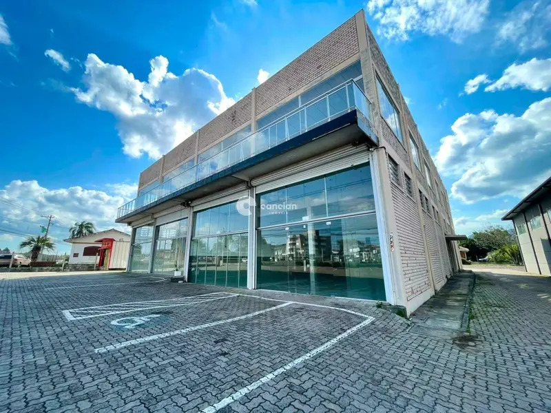 Pavilhão para aluguel no Camobi: