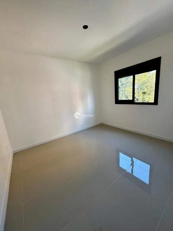 Apartamento para aluguel no Uglione: