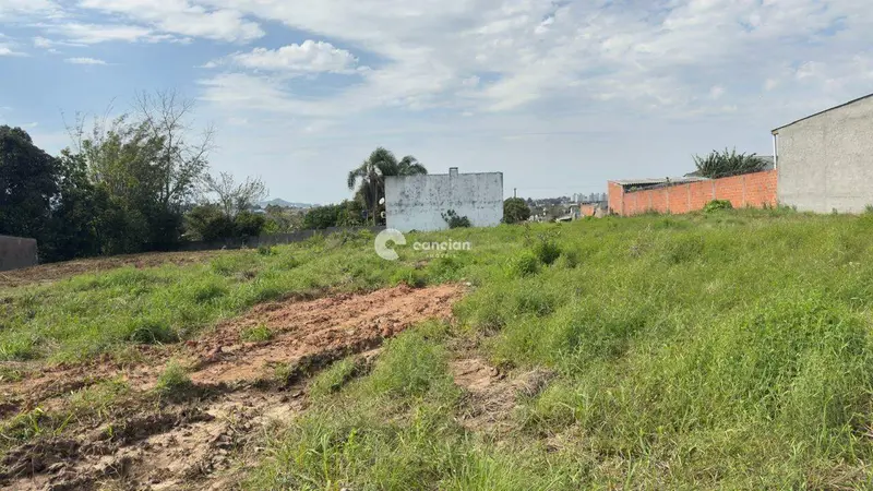 Terreno à venda no Pinheiro Machado:
