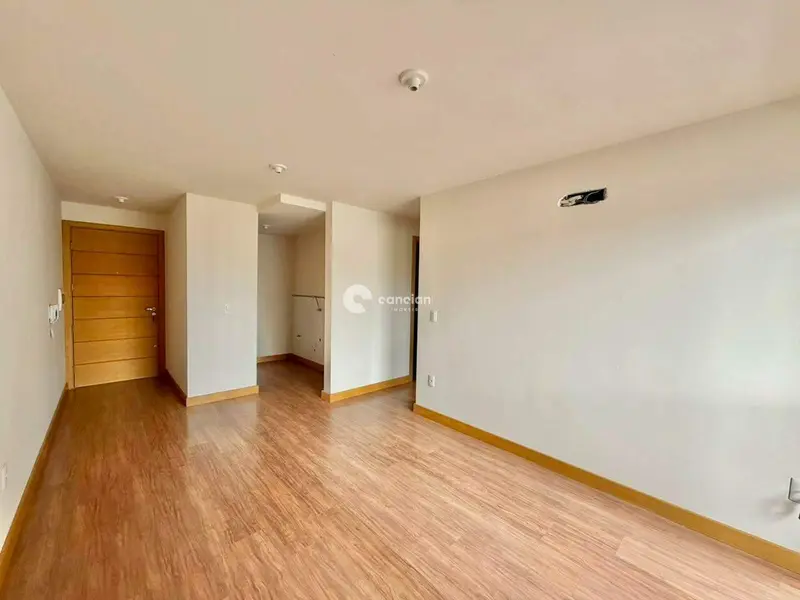 Apartamento para aluguel no Centro: 