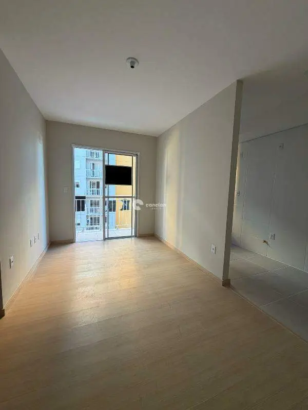 Apartamento para aluguel no Camobi: 