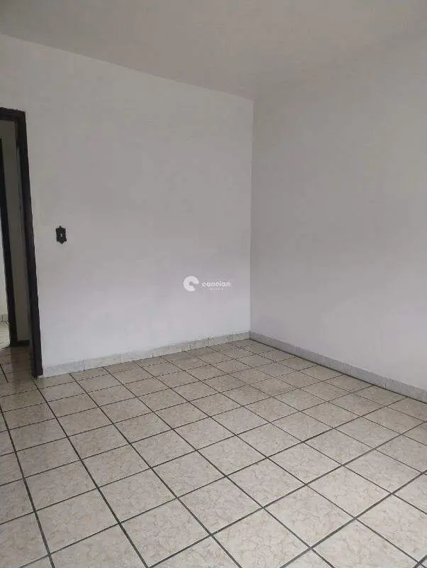 Casa para aluguel no Centro: 