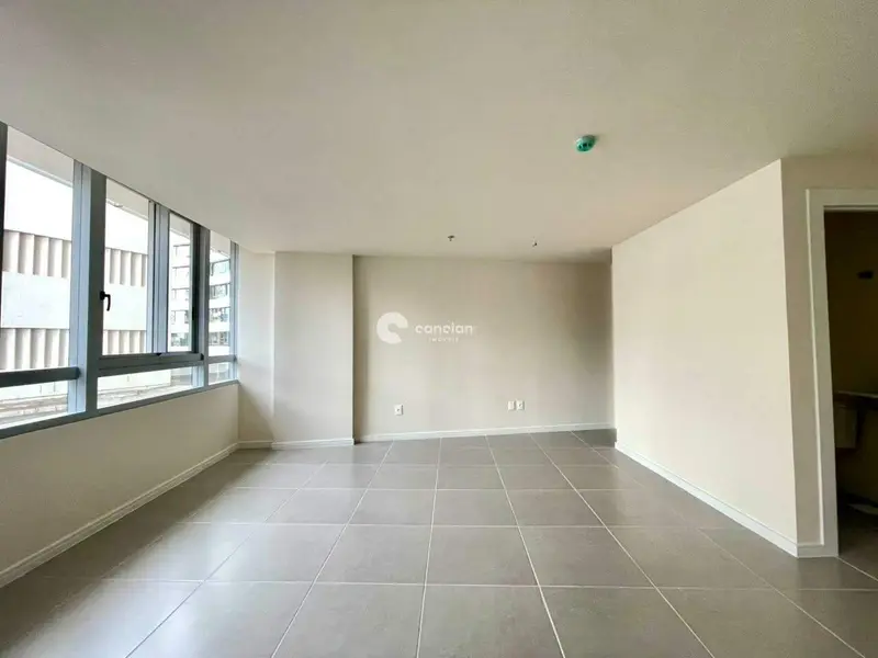 Sala Comercial para aluguel no Centro: 