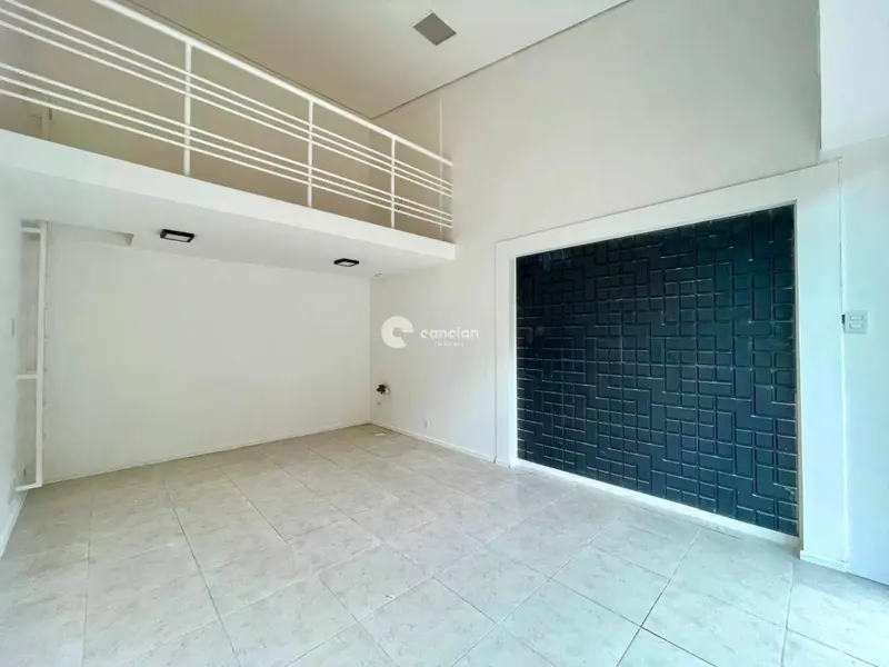 Sala Comercial para aluguel no Camobi: 
