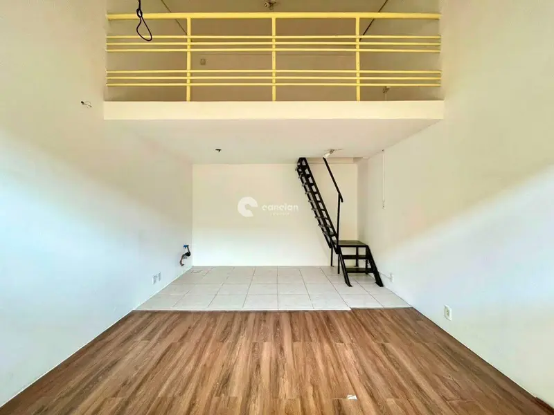 Sala Comercial para aluguel no Camobi: 