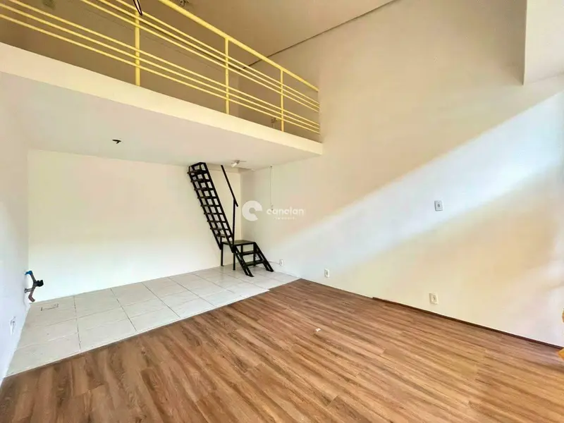 Sala Comercial para aluguel no Camobi: 