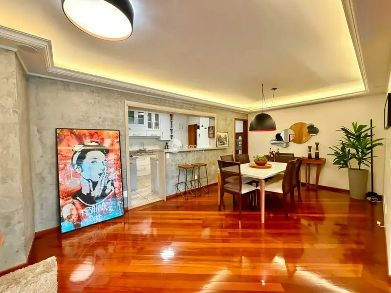 Apartamento à venda no Centro: 