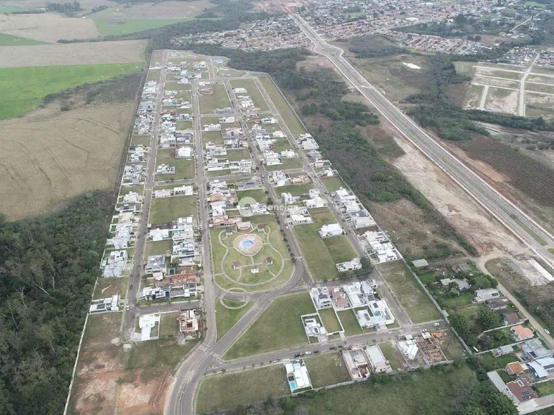 Terreno em condomínio à venda no Camobi: