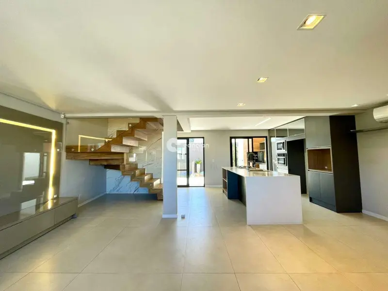 Casa para aluguel no São José: 