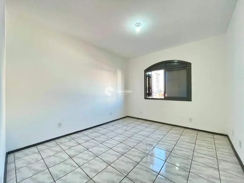 Apartamento para aluguel no Camobi: 