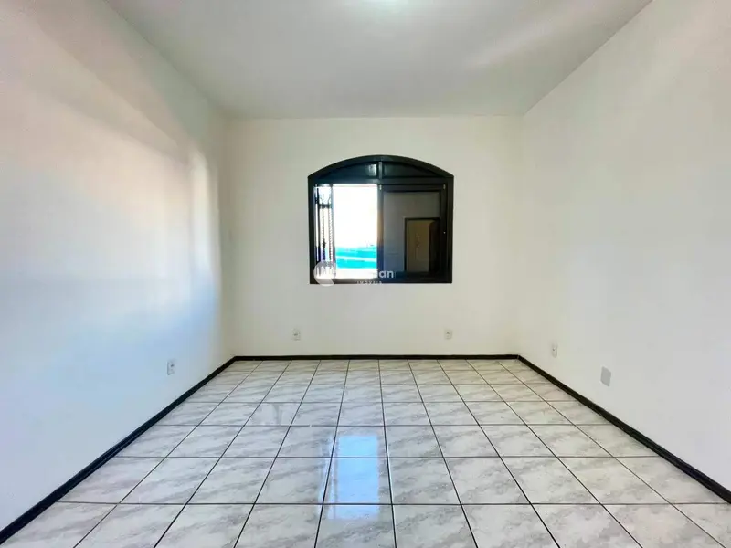 Apartamento para aluguel no Camobi: 