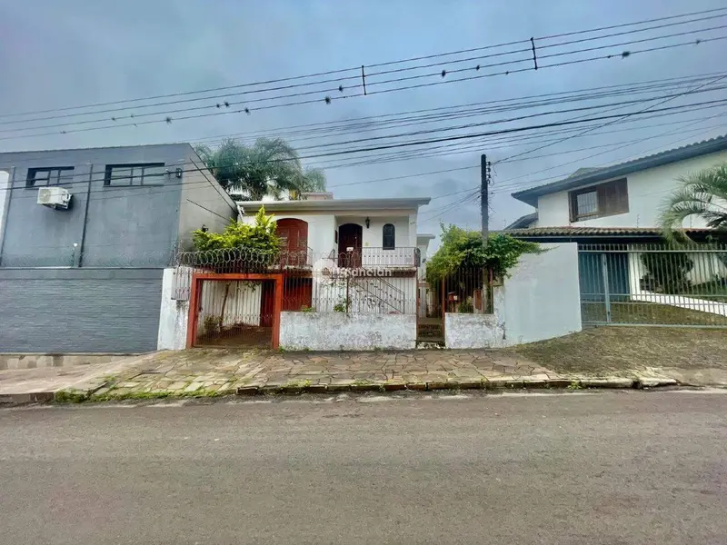 Sobrado à venda no Patronato: 