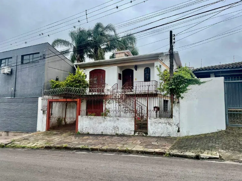 Sobrado à venda no Patronato: 