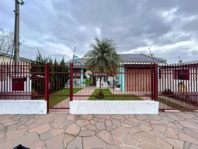 Casa à venda no Pinheiro Machado: 