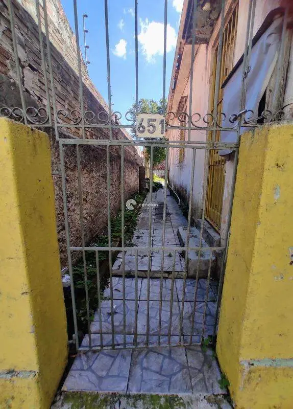 Terreno à venda no Menino Jesus: