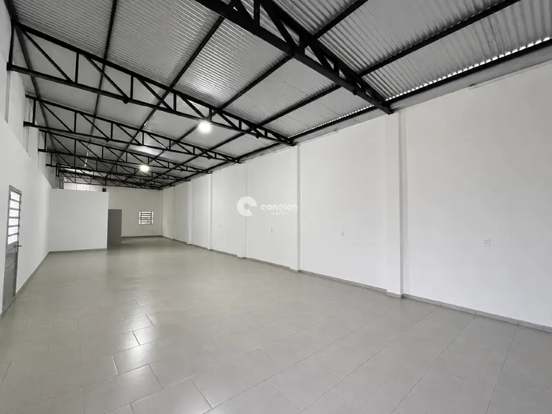 Pavilhão para aluguel no Nossa Senhora do Perpétuo Socorro: 