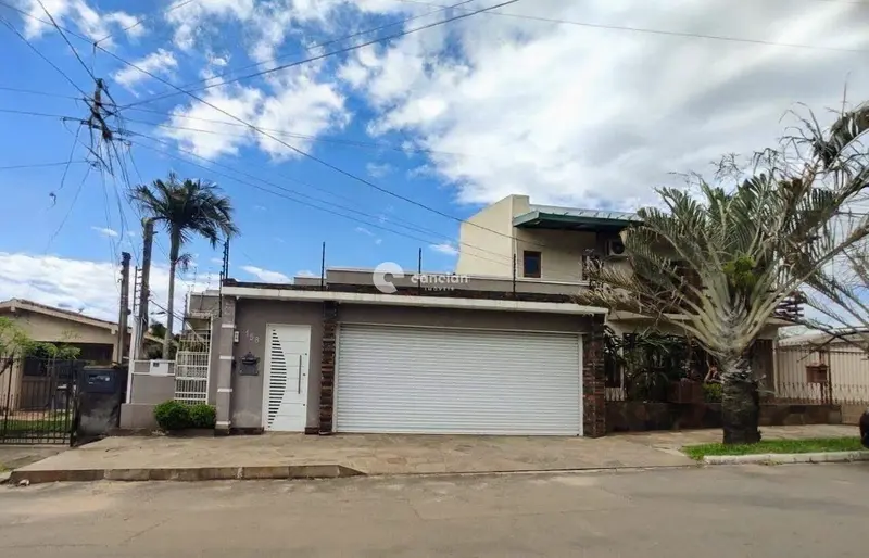 Casa à venda no Pinheiro Machado: