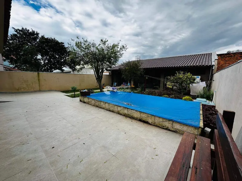 Casa à venda no Camobi:
