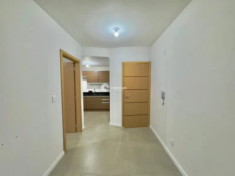 Apartamento para aluguel no Camobi: 