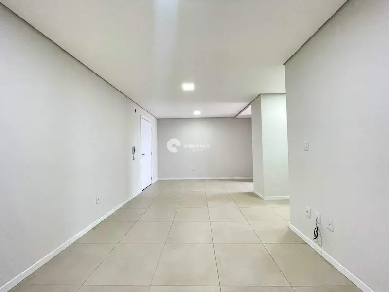 Apartamento para aluguel no Camobi: 