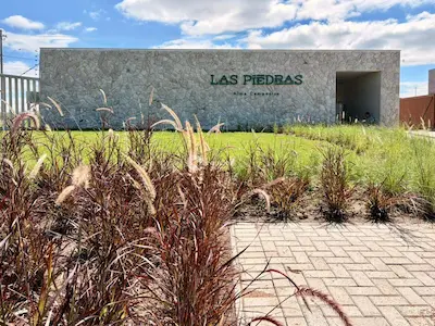 Terreno em condomínio à venda no Tomazetti: 