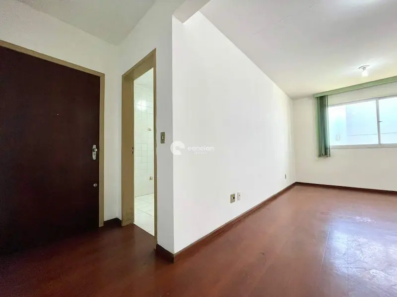 Apartamento à venda no Menino Jesus: 