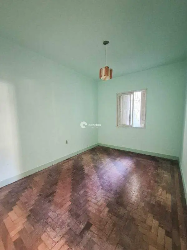 Casa à venda no Centro: 