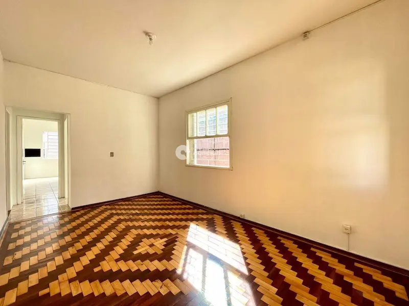 Casa à venda no Centro: 
