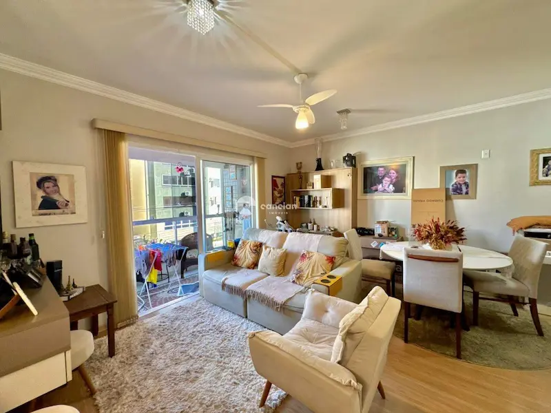 Apartamento à venda no Camobi: 