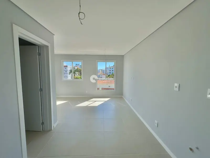 Apartamento à venda no Camobi: 