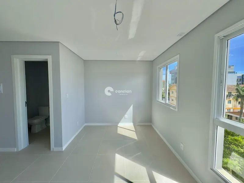 Apartamento à venda no Camobi: 