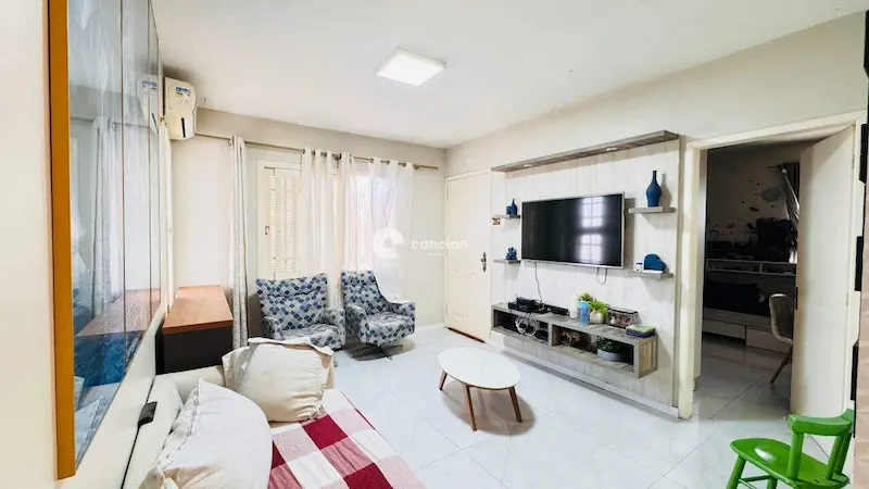 Casa à venda no Camobi: 
