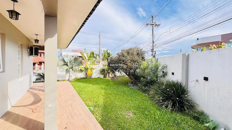 Casa à venda no Camobi: 