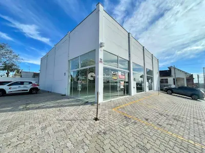 Pavilhão para aluguel no Centro: